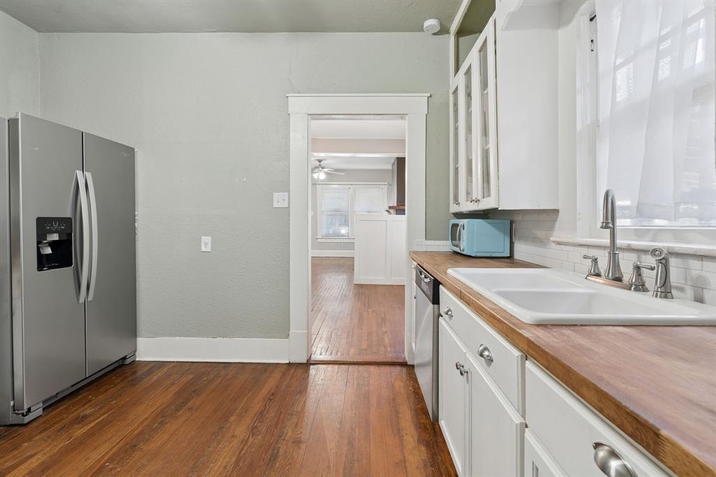 Lawn Place Add - Residential