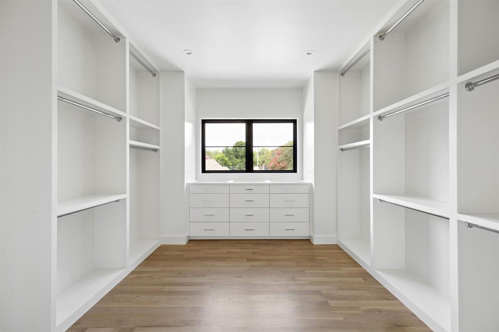 MEADOW NO 2 - Residential