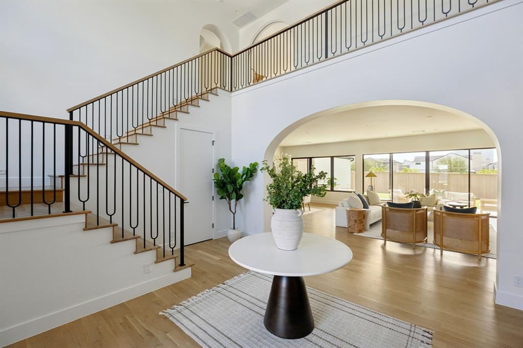 MEADOW NO 2 - Residential