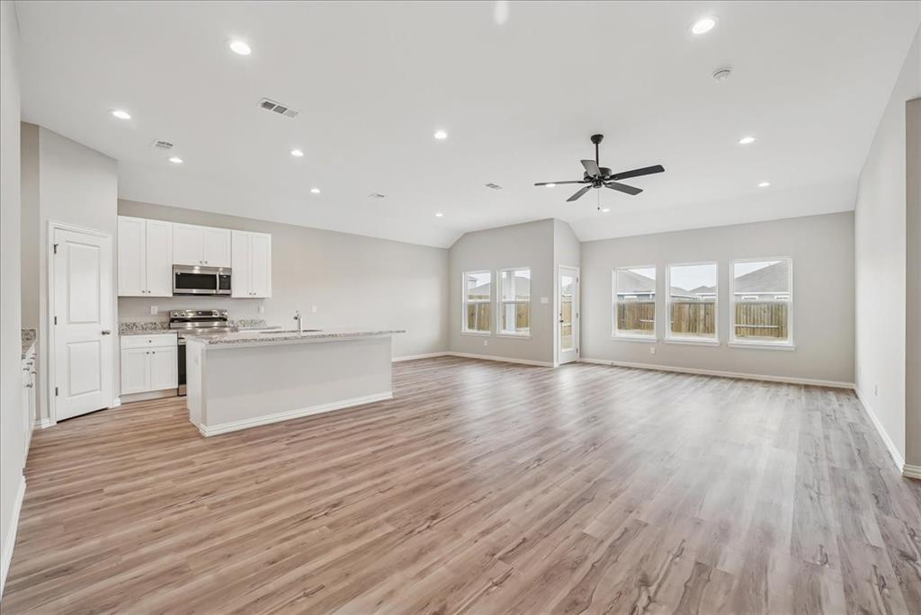 Delano Estates Ph 1 & 2 - Residential
