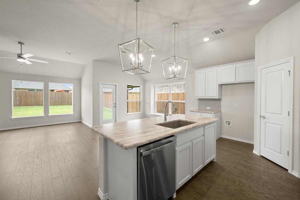 Summer Crest - Residential