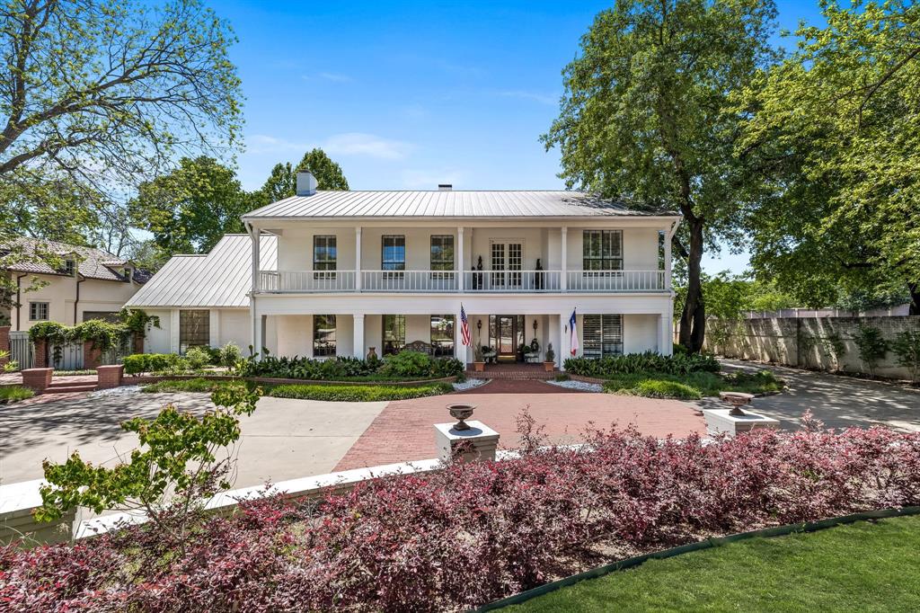 Introducing 5706 Deloache, a timeless modern farmhouse nestled on a premier street in Dallas, TX, embodying both elegance and comfort. This captivating residence, boasting beautiful crown moldings and an abundance of natural light, stands as a testament to over four decades of cherished memories created by its current owners.

Step inside this meticulously maintained home, where large rooms offer a sense of spaciousness and warmth. The stunning tree-filled lot, spanning just over an acre, provides a picturesque backdrop, creating a private oasis in the heart of Dallas.

The property's location on Deloache Avenue places it in close proximity to a wealth of amenities, enhancing the overall appeal. Residents can enjoy the convenience of nearby schools, shopping centers, and recreational facilities. This sought-after neighborhood in Dallas ensures a lifestyle of luxury and convenience.