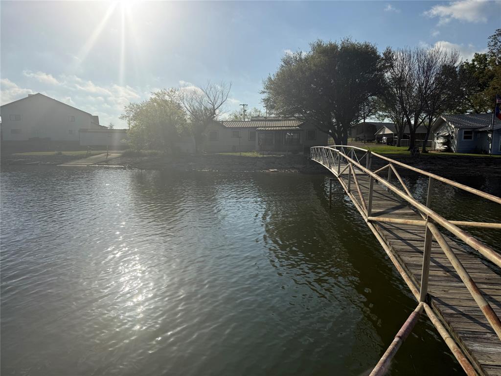 Constantin Park Lake - Residential
