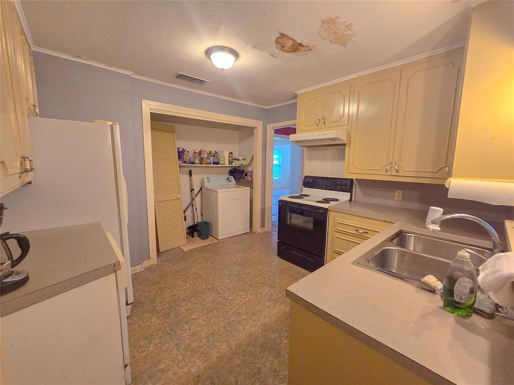LAKESIDE SUBDIV. - Residential