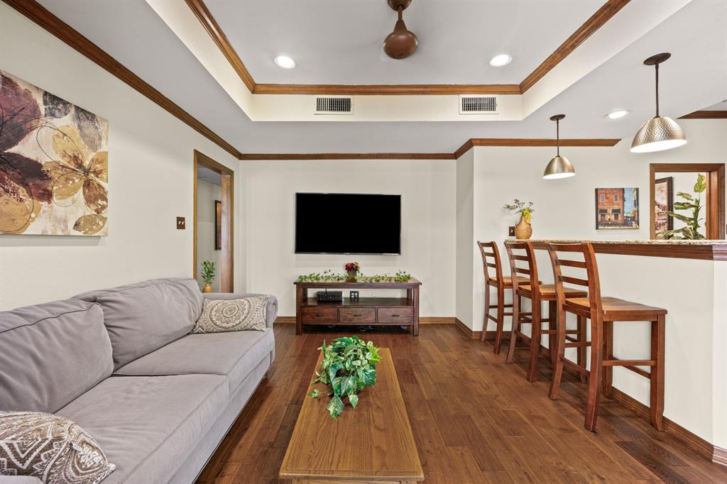 Royale Orleans East Condo - Residential
