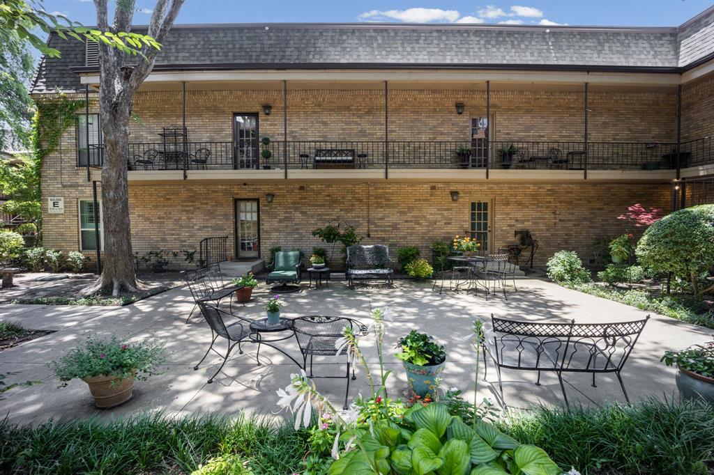 Royale Orleans East Condo - Residential