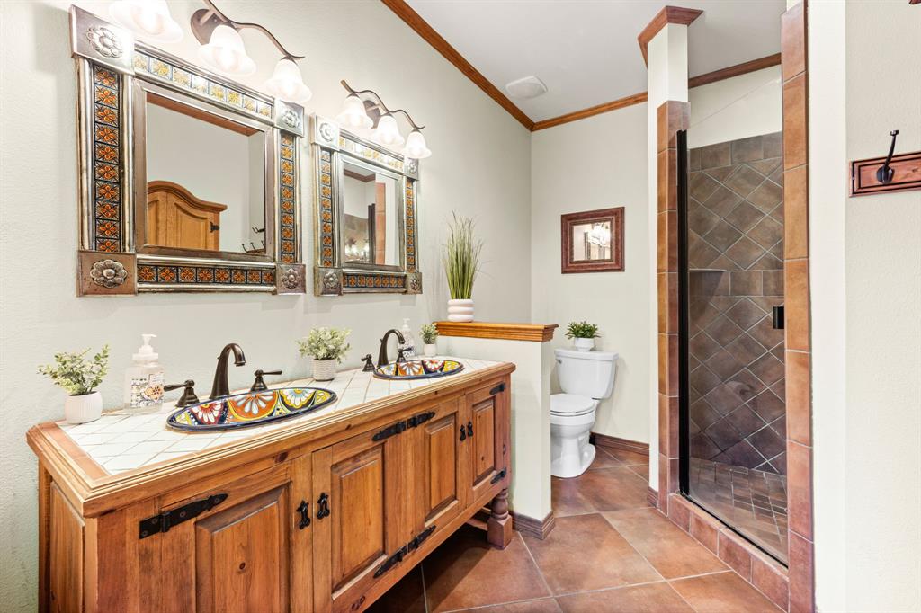 Royale Orleans East Condo - Residential