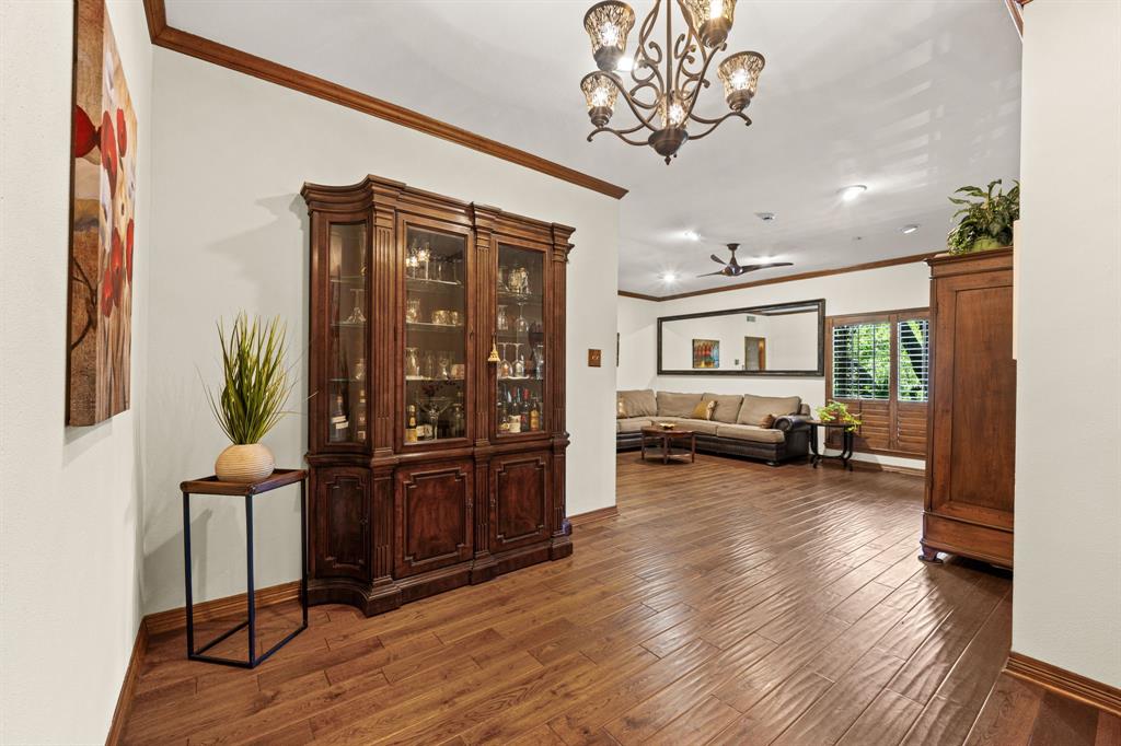 Royale Orleans East Condo - Residential