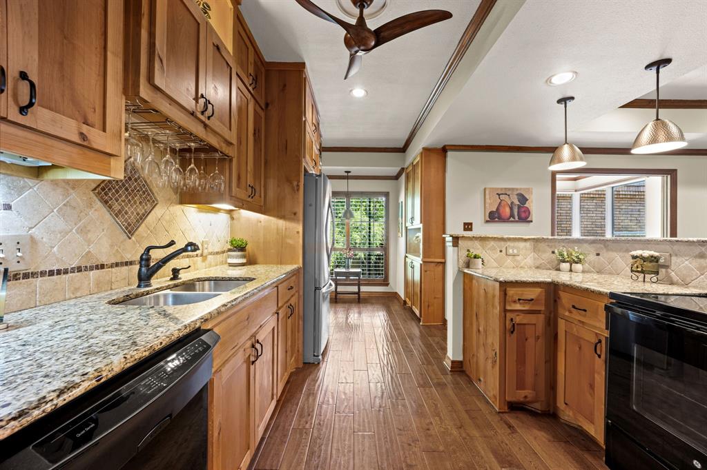 Royale Orleans East Condo - Residential