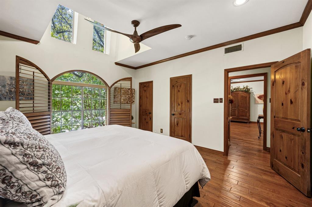 Royale Orleans East Condo - Residential