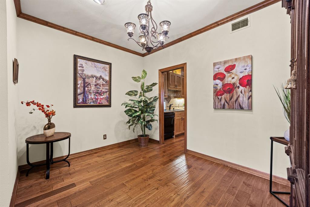 Royale Orleans East Condo - Residential