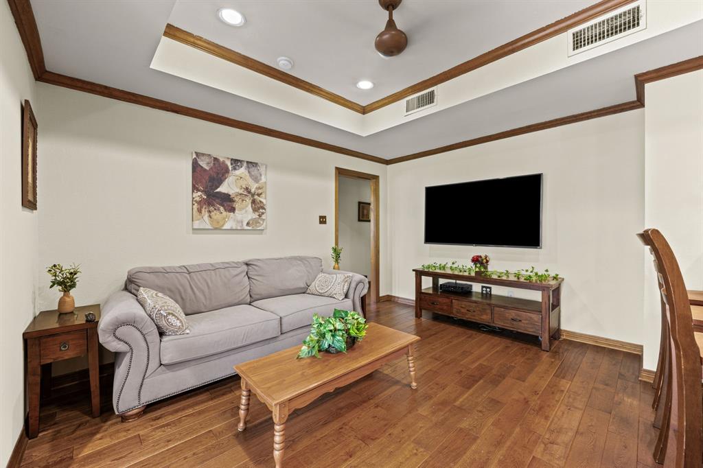 Royale Orleans East Condo - Residential
