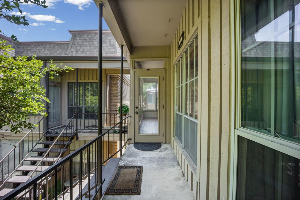 Royale Orleans East Condo - Residential
