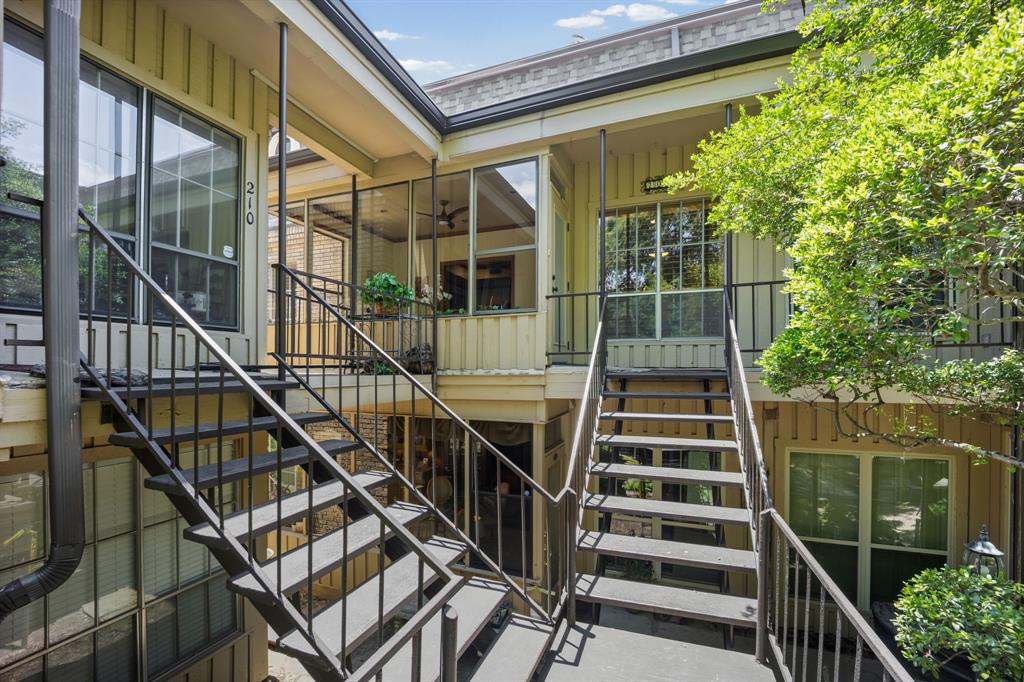 Royale Orleans East Condo - Residential