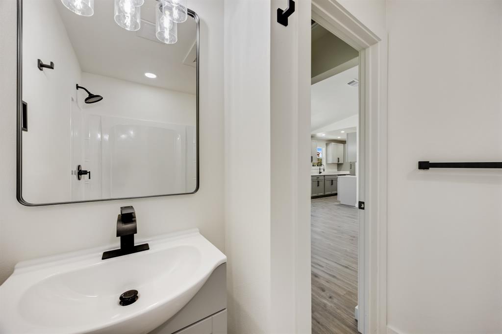 Lawrence - Residential