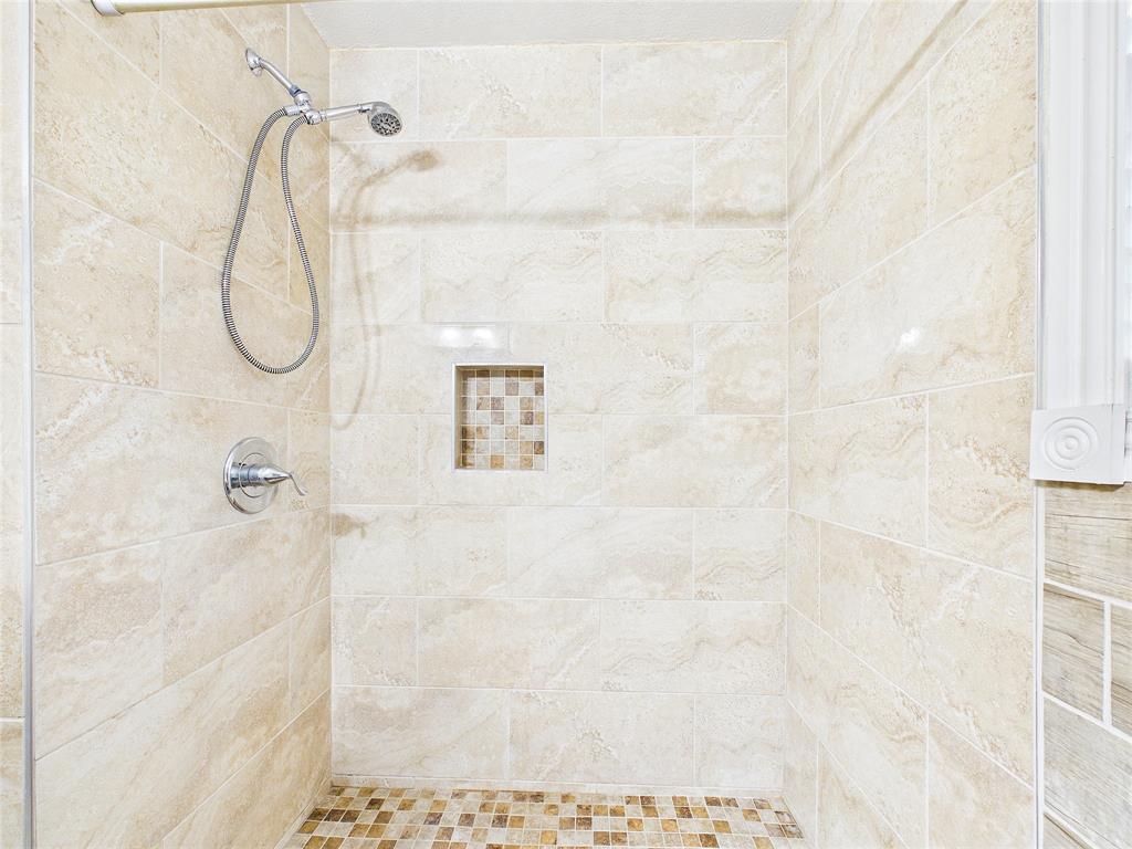 Mc Donnell Add - Residential