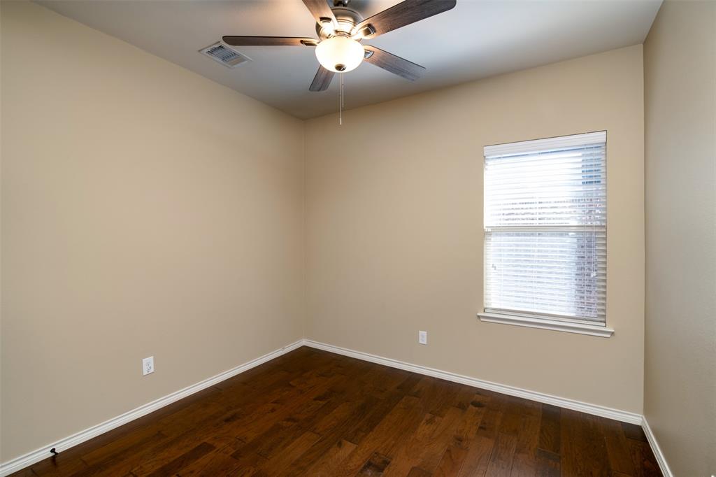 Town Homes At Legacy Town Cent - Residential Lease