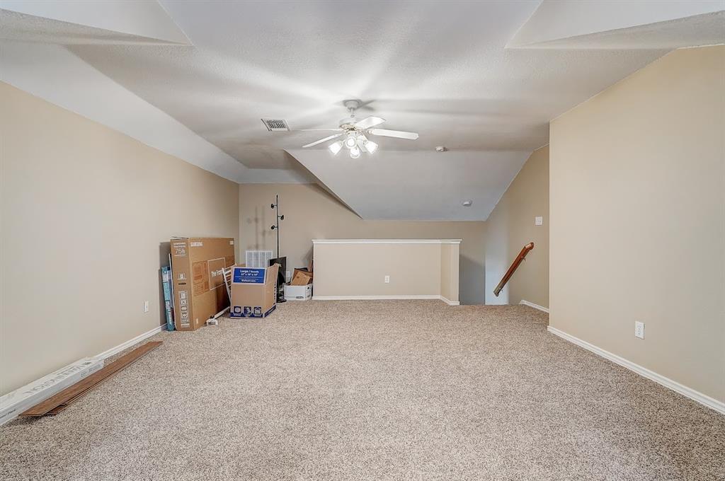 Hulen Bend Estates Add - Residential Lease
