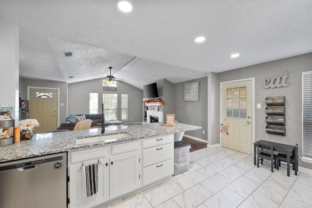 Cardinal Oaks - Residential