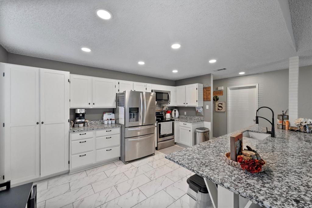 Cardinal Oaks - Residential