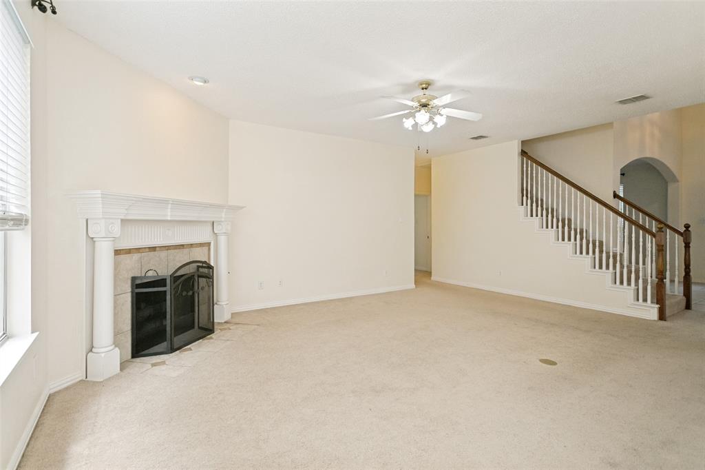 Spring Ridge Ph Xi - Residential