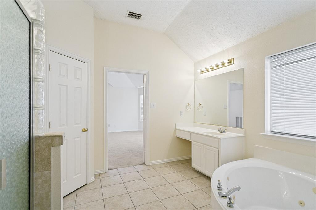 Spring Ridge Ph Xi - Residential