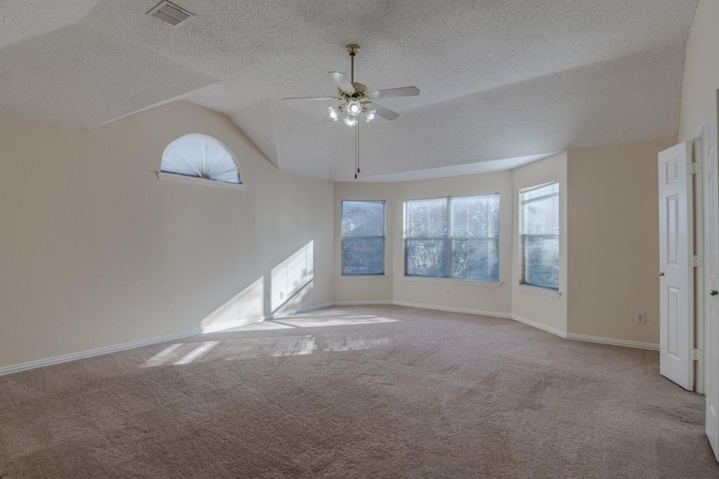 Spring Ridge Ph Xi - Residential
