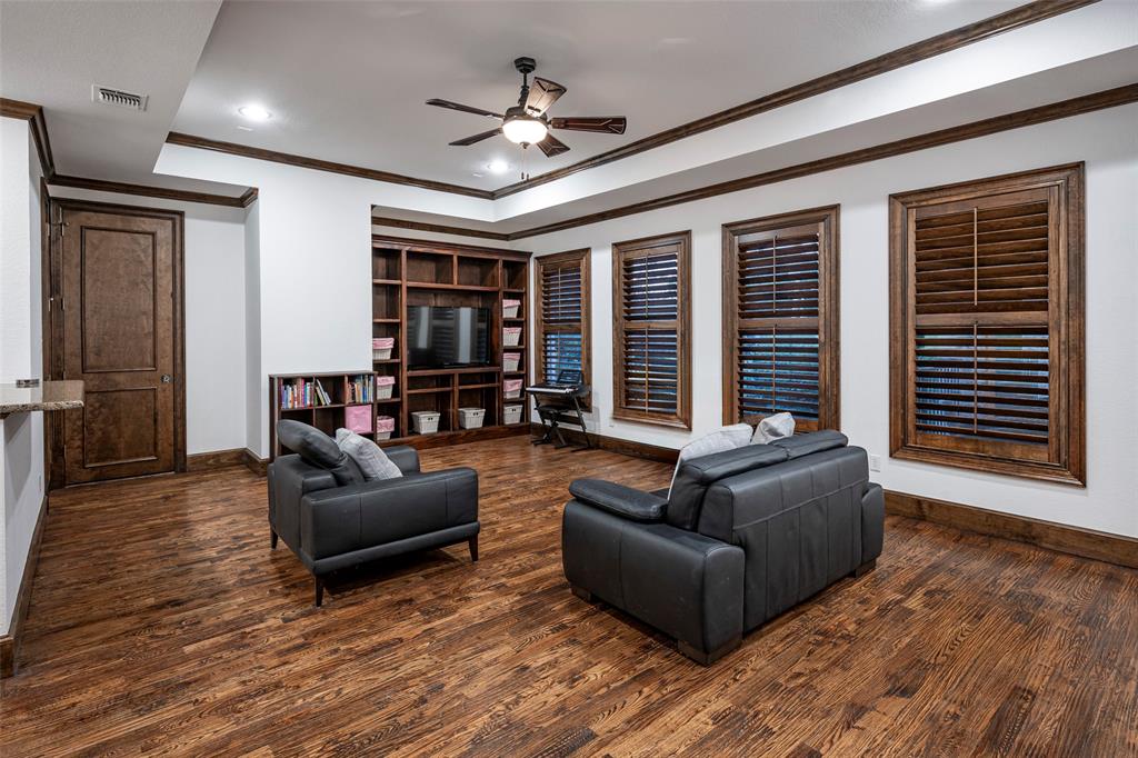 Jackson Heights 04 - Residential