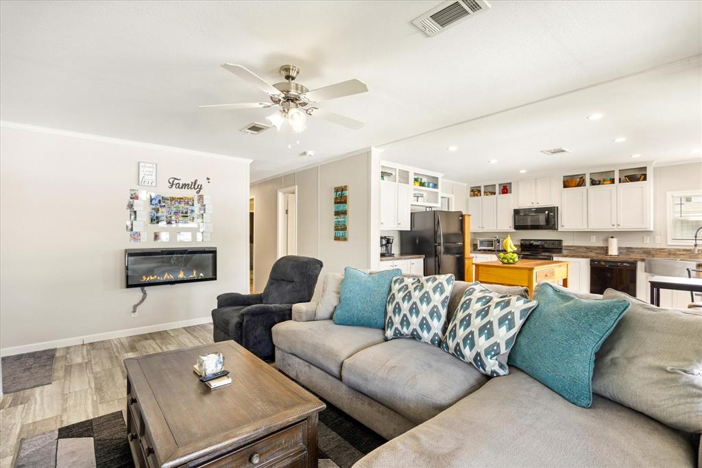 Blue Water Shores - Residential