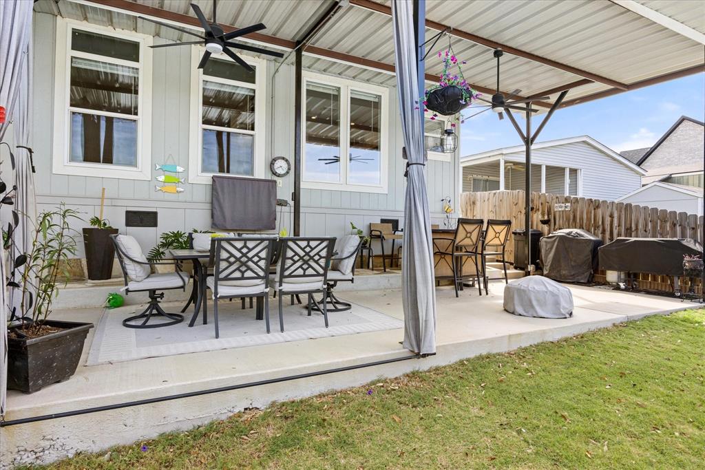 Blue Water Shores - Residential