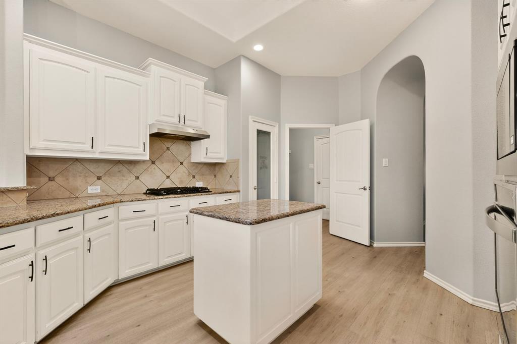 Kingston Mdws Ph 3b - Residential