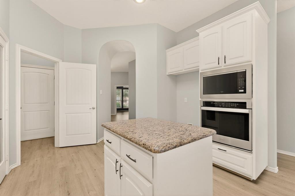 Kingston Mdws Ph 3b - Residential