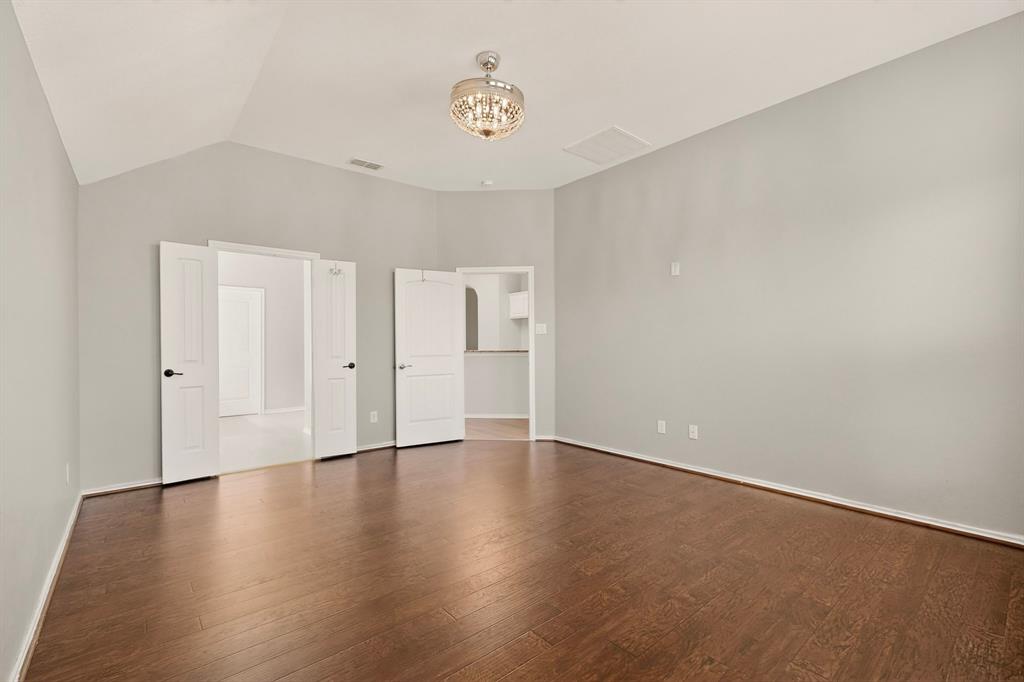Kingston Mdws Ph 3b - Residential