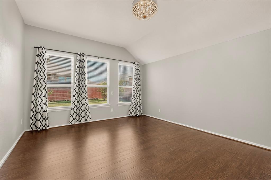 Kingston Mdws Ph 3b - Residential