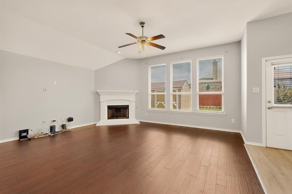 Kingston Mdws Ph 3b - Residential