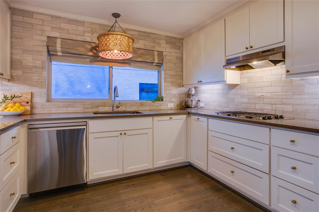 White Rock Forrest 2 - Residential