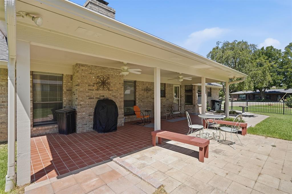 Decordova Bend Estate - Residential
