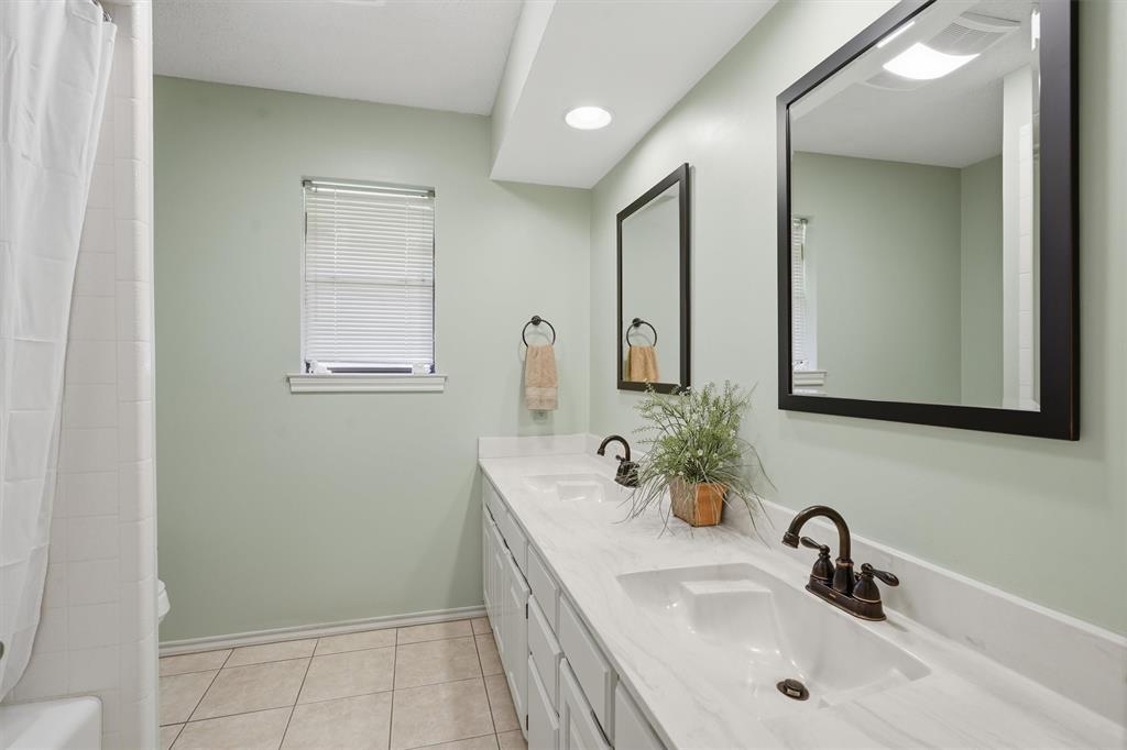 Decordova Bend Estate - Residential