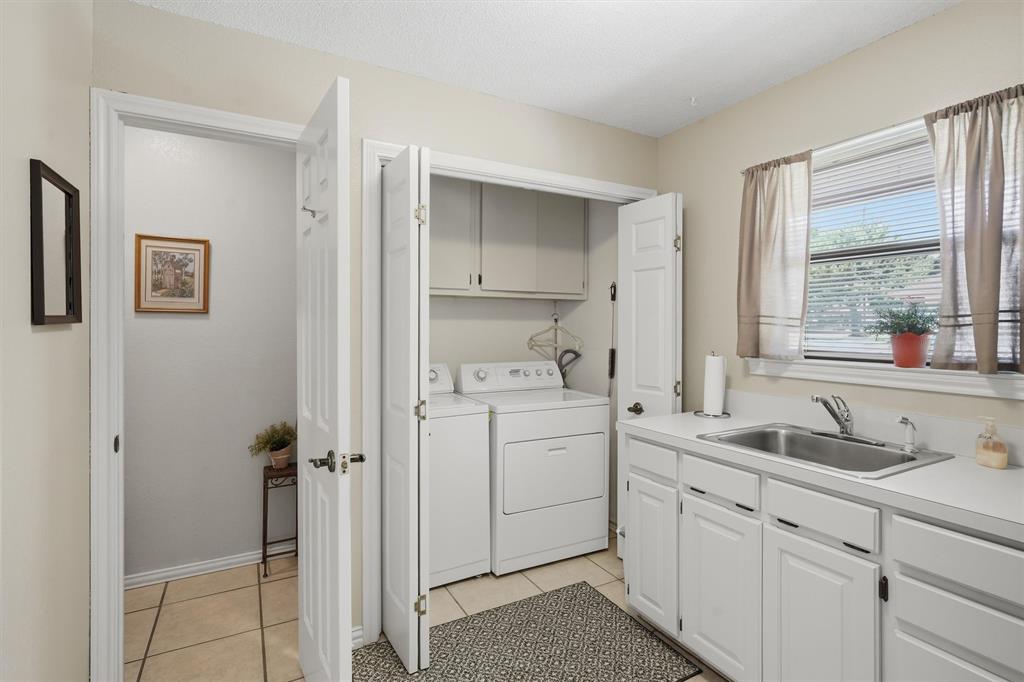 Decordova Bend Estate - Residential