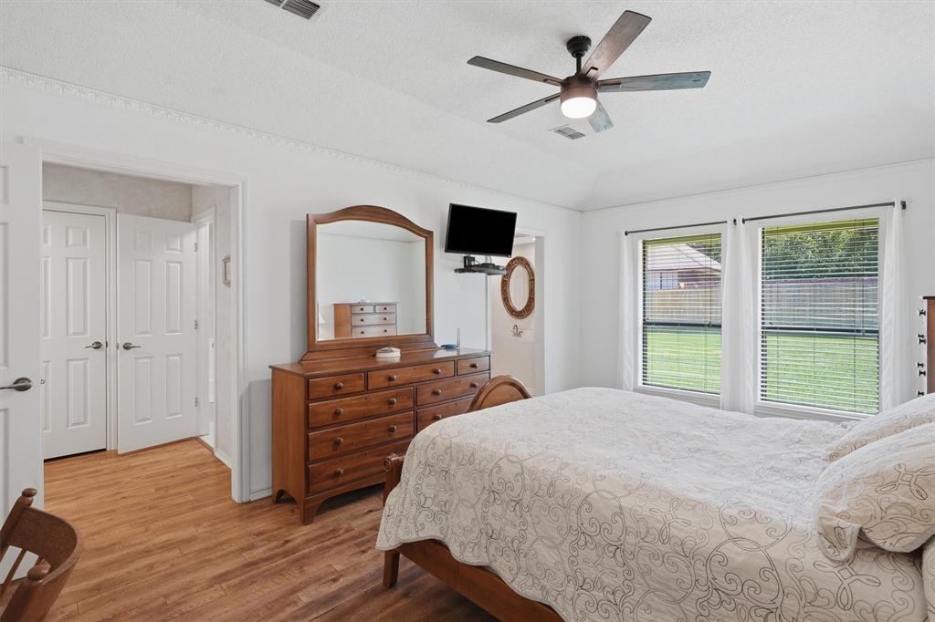 Decordova Bend Estate - Residential