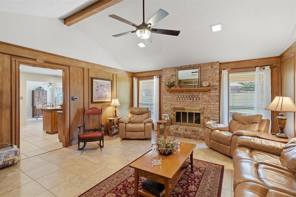 Decordova Bend Estate - Residential
