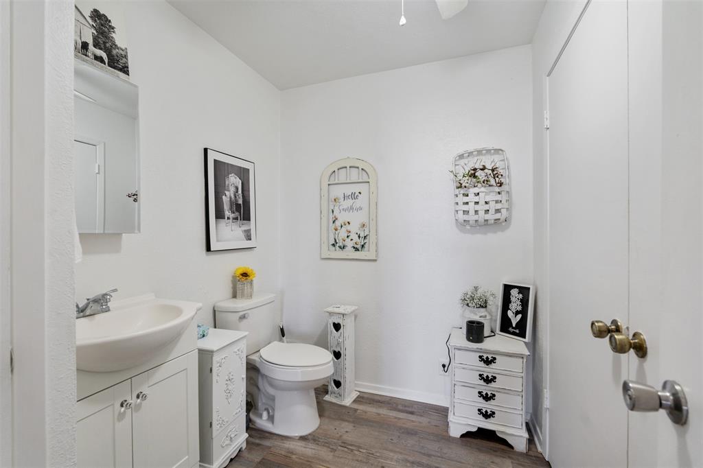 Colonial Acres - Residential