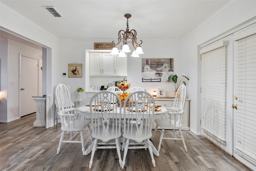 Colonial Acres - Residential