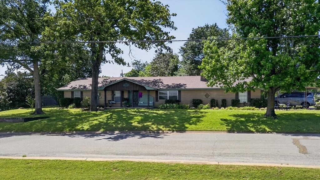 Colonial Acres - Residential