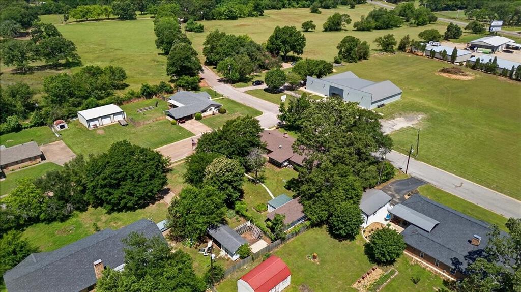 Colonial Acres - Residential