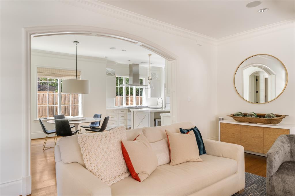 Caruth Hills 5 - Residential