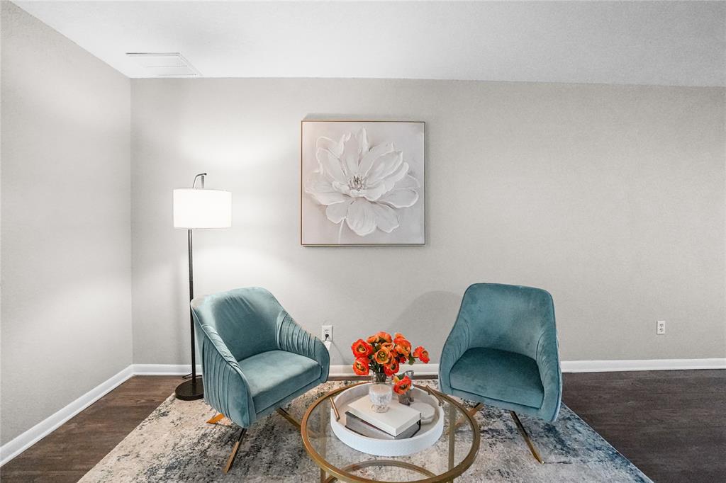 Gastonian Condo - Residential