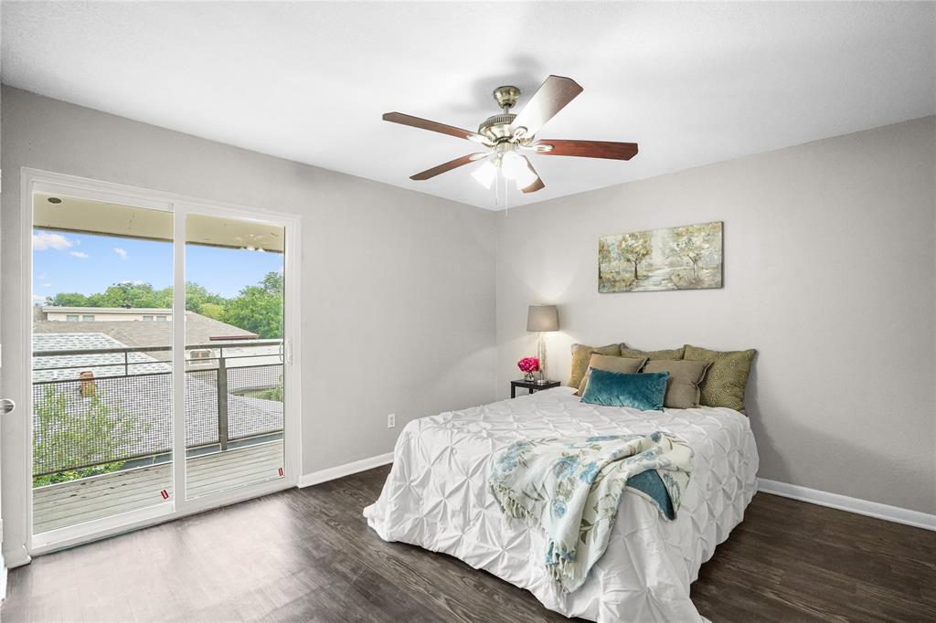 Positioned in the heart of East Dallas, this beautifully updated 1-bedroom, 1-bath condo offers the perfect blend of modern finishes and city-centered living. Located on the third floor with no one above, it provides a quiet retreat while keeping you connected to everything that makes Dallas dynamic.
Inside, the home has been thoughtfully renovated with a fresh, contemporary feel, featuring new paint, updated tile shower, and an updated kitchen complete with new cabinetry. The absence of popcorn ceilings enhances the clean lines and elevated aesthetic throughout the space, creating a light, open environment that feels both polished and inviting.
Beyond the interior, the location is where this property truly shines. Just minutes from Downtown Dallas, Lower Greenville, and Baylor Medical Center, this condo places you in the middle of one of the city’s most vibrant corridors. Whether your days are spent in the office, at the hospital, or working remotely from your favorite neighborhood coffee shop, everything you need is within easy reach.
East Dallas offers a lifestyle that’s hard to replicate, tree-lined streets, locally loved restaurants, live music, and a sense of character that feels both established and energetic. For the professional who values convenience without sacrificing culture, this is an ideal home base. Commute times shrink, social options expand, and the city becomes an extension of your living space.
Whether you’re starting your day with a quick drive into downtown or ending it with dinner on Lower Greenville, this condo supports a lifestyle that’s efficient, connected, and full of opportunity.