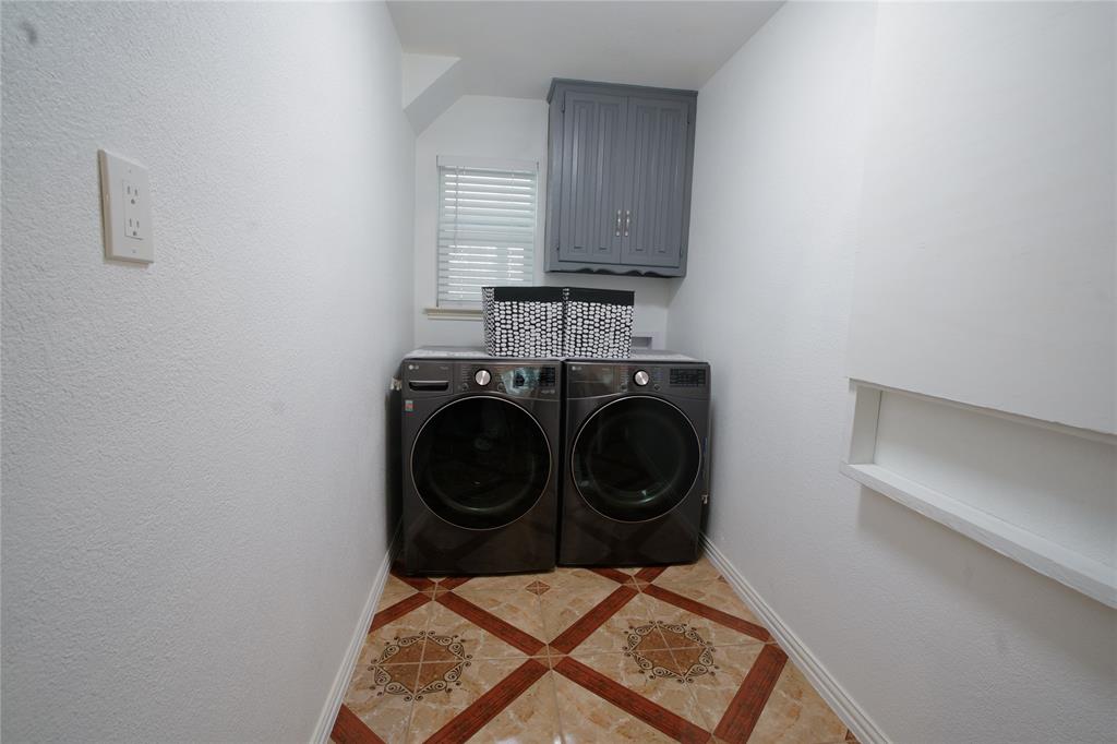 Cedar Ridge - Residential