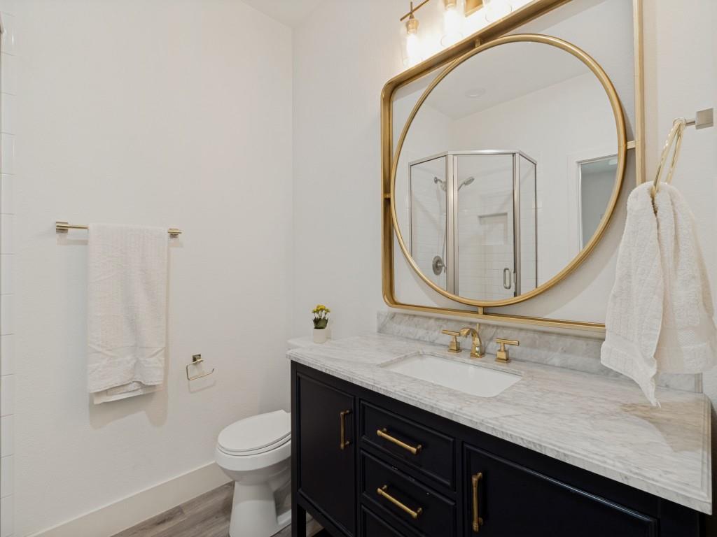 5743 Prospect Condos - Residential